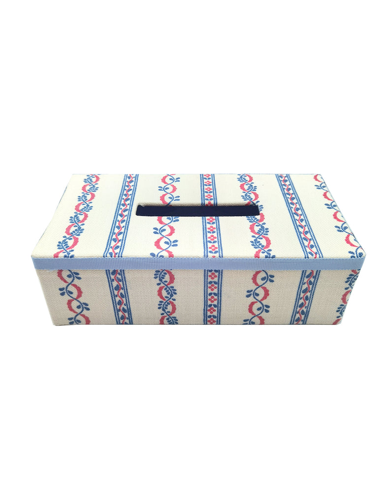 Kleenexbox covered with patterned fabric